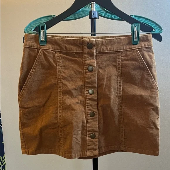 Altard State Corduroy Button Front Mini Skirt + Lelis Crop Top Bundle Size S - Picture 5 of 11